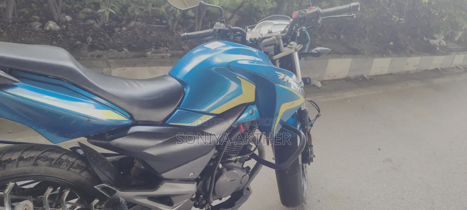 Hero Hero Hunk 150R Dual Disc ABS 2021 Blue