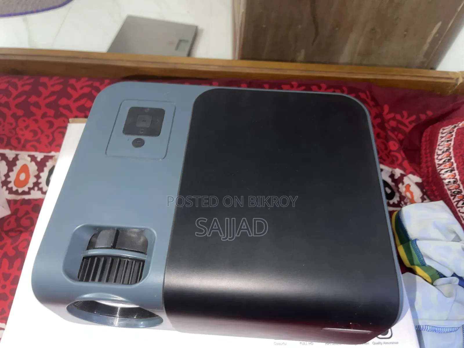 Cheerlux Projector