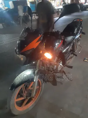 Bajaj Pulsar 150 2000 Black