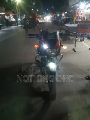 Bajaj Pulsar 150 2000 Black
