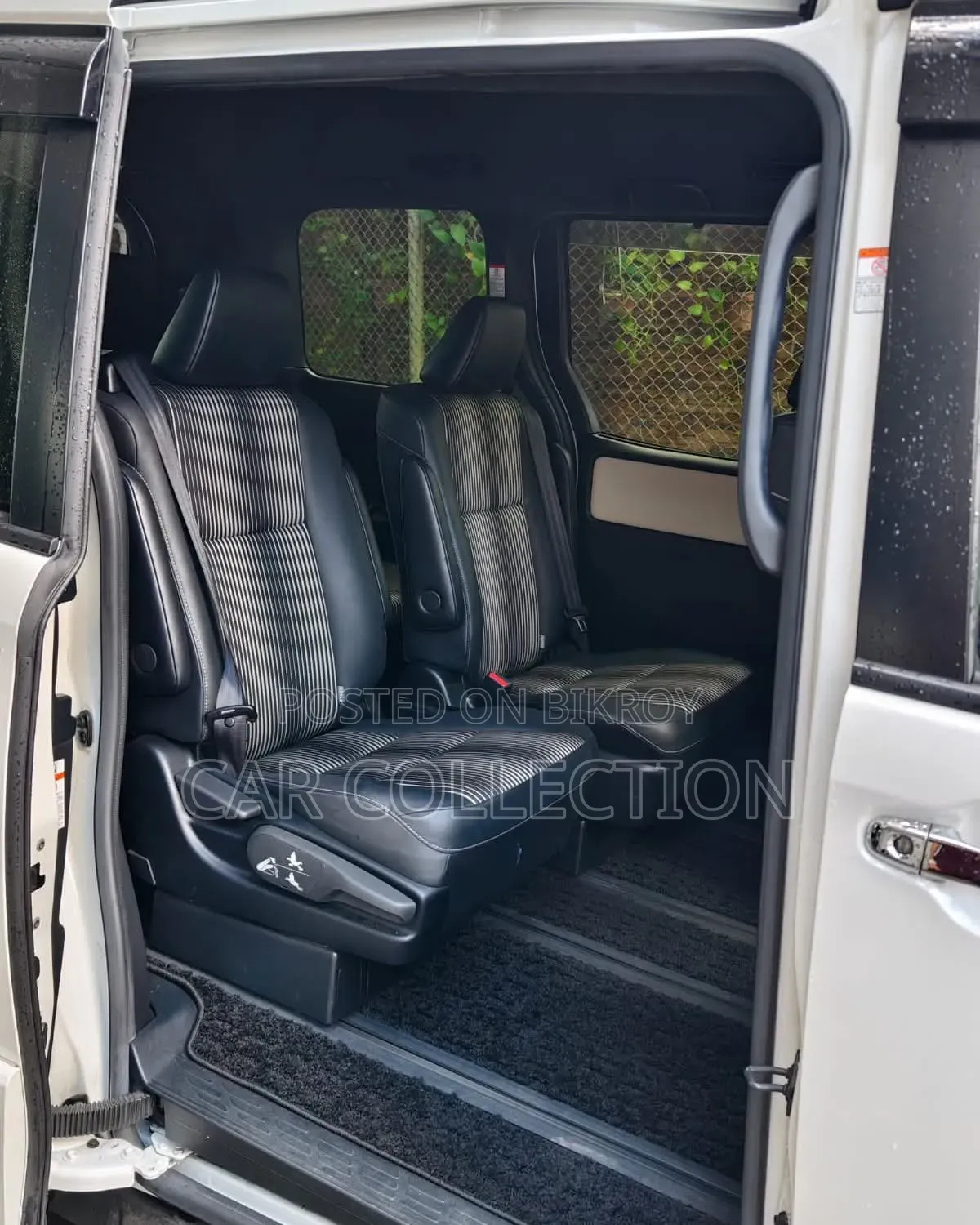 Toyota Noah 2021 Pearl