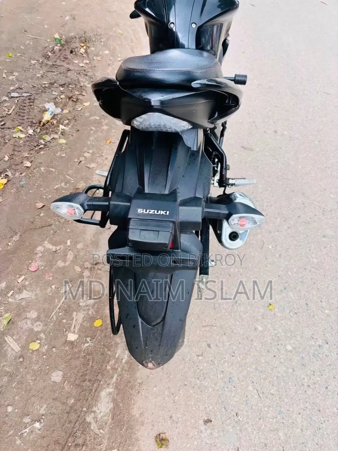 নতুন সুজুকি জিক্সার ২০২৪ ব্ল্যাক