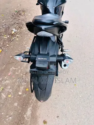 নতুন সুজুকি জিক্সার ২০২৪ ব্ল্যাক