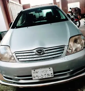 Toyota Corolla 2004 Silver