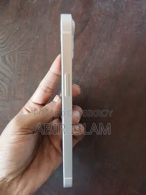 অ্যাপল আইফোন ১৩ ১২৮ জিবি হোয়াইট