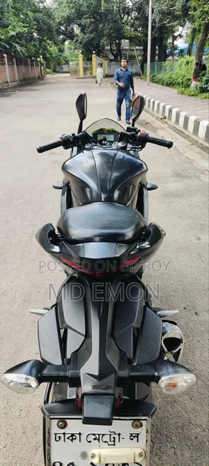 সুজুকি জিক্সার এসএফ ২০২৩ ব্ল্যাক
