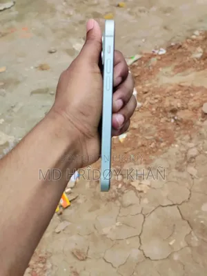 Apple iPhone 12 64 GB