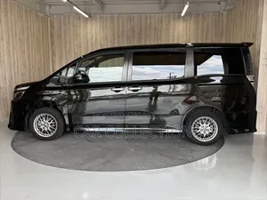 Toyota Voxy Hybrid ZS Kirameki III 2WD 7-Seater 2021 Black