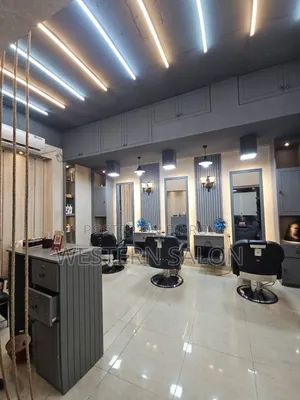 Gents Parlour