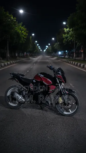 ইয়ামাহা এফজেড ২০১৫ হলুদ