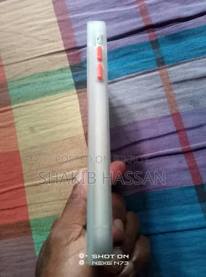 Apple iPhone 11 128 GB White