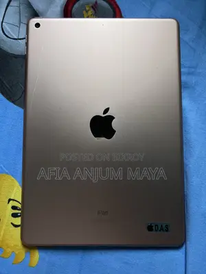 Apple iPad 9.7 32 GB Gray