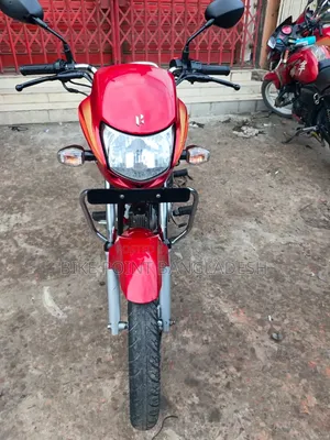 হিরো এইচএফ ডিলাক্স ২০২৩ রেড
