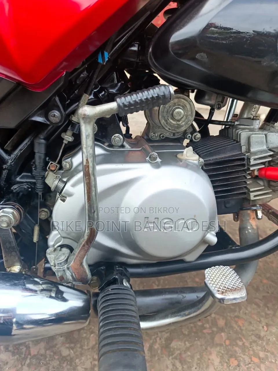 হিরো এইচএফ ডিলাক্স ২০২৩ রেড