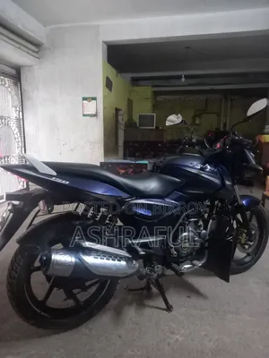Bajaj Pulsar 150 2018 Purple