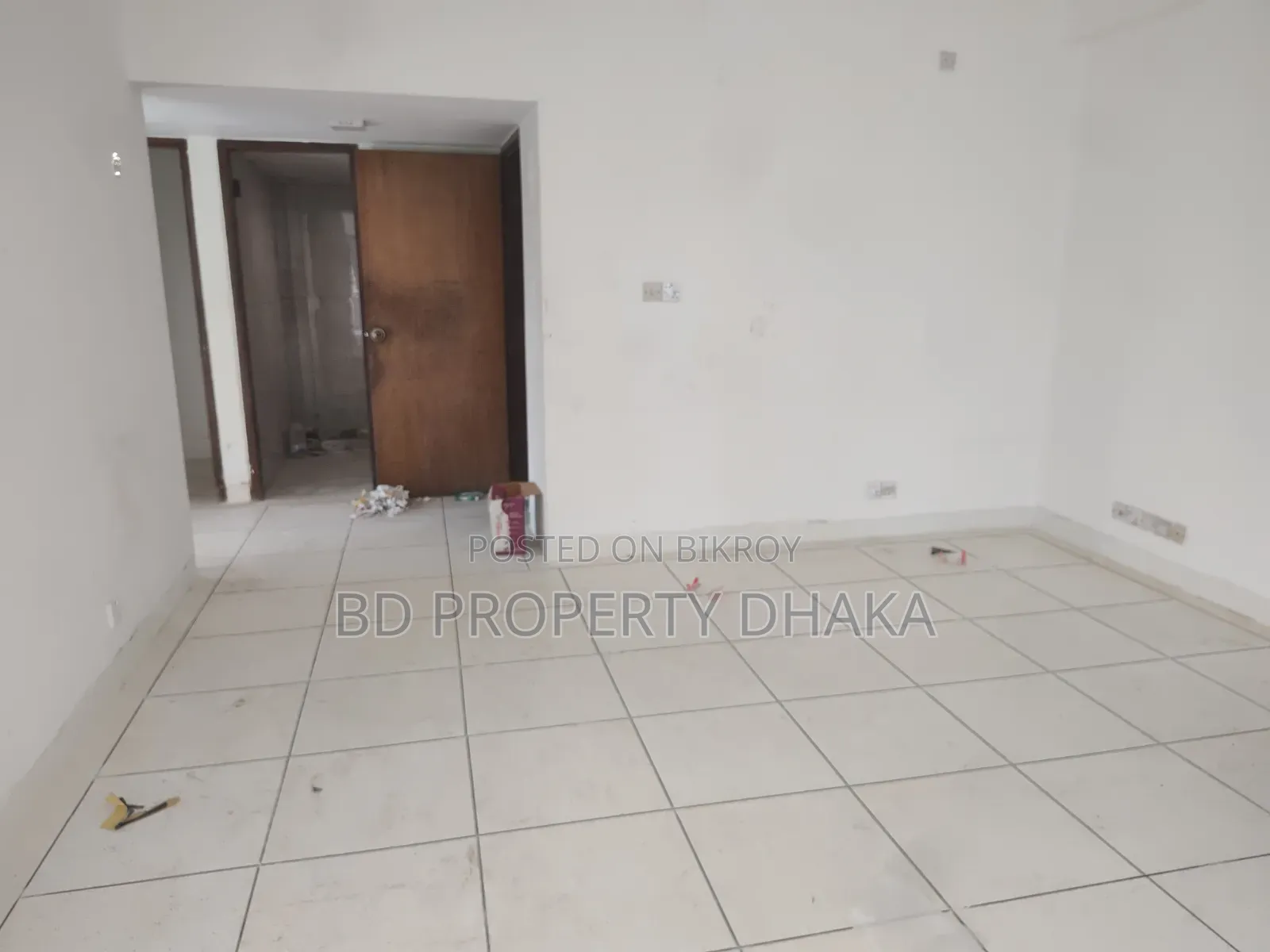 গুলশানে ২৫০০ বর্গফুটের অফিস স্পেস ভাড়া