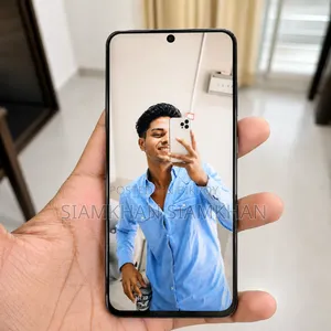 স্যামসাং গ্যালাক্সি এস২০+ ৫জি ১২৮ জিবি ব্ল্যাক