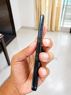 স্যামসাং গ্যালাক্সি এস২০+ ৫জি ১২৮ জিবি ব্ল্যাক