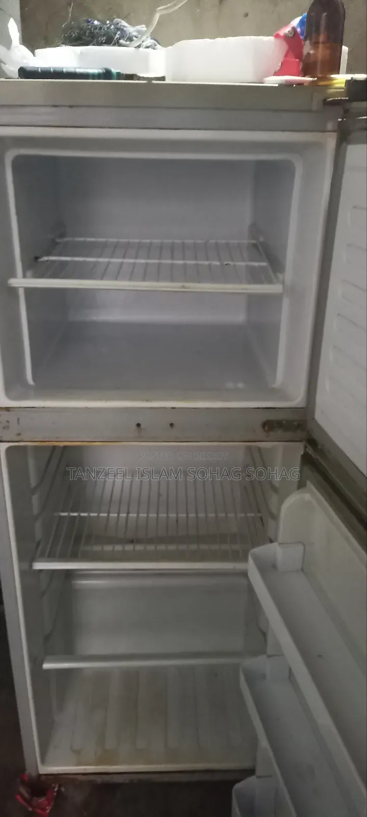 ভালো কন্ডিশনে একটি পেইজ বিক্রি করা হবে
