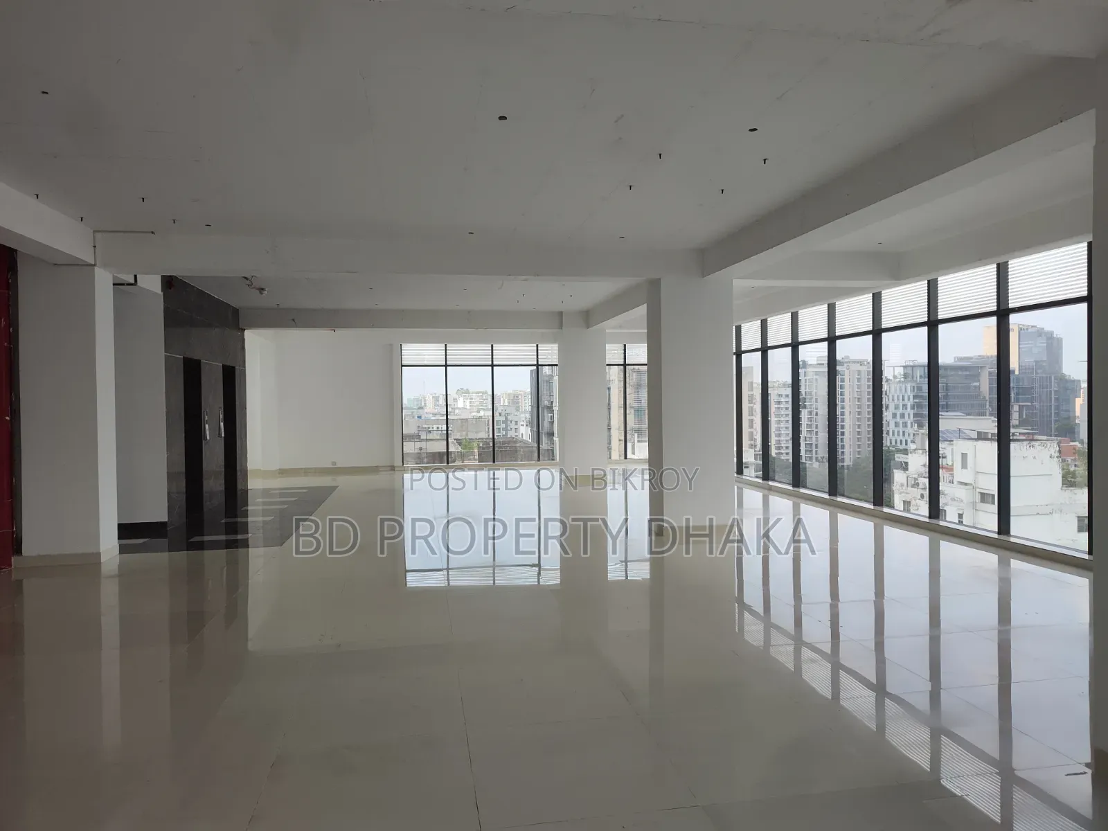 3100 Square Feet Modern Commercial Property Rent in Banani