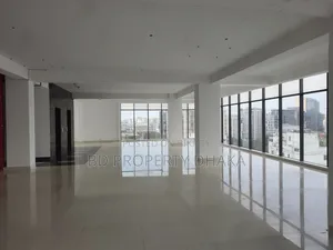 3100 Square Feet Modern Commercial Property Rent in Banani