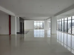 3100 Square Feet Modern Commercial Property Rent in Banani