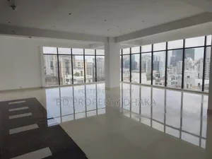 3100 Square Feet Modern Commercial Property Rent in Banani