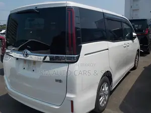 Toyota Noah 2021 Pearl