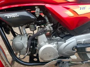 Hero HF Deluxe 2023 Red