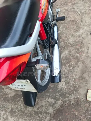 Hero HF Deluxe 2023 Red