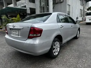 Toyota Axio 2010 Silver