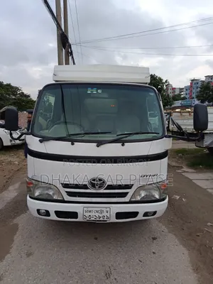 টয়োটা ডাইনা