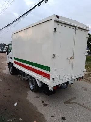 টয়োটা ডাইনা