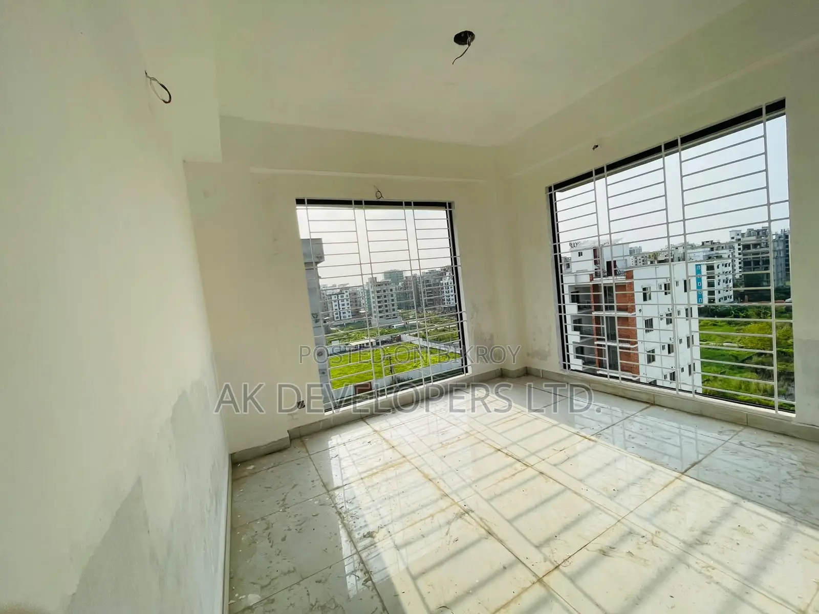 3 Bedroom Apartment in Sukoon, Basundhara for sale