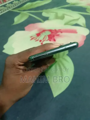 স্যামসাং গ্যালাক্সি এস২০ এফই ৫জি ১২৮ জিবি ব্ল্যাক