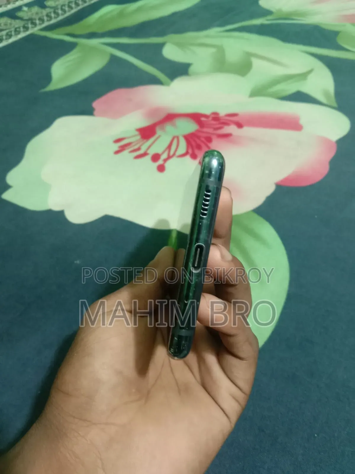স্যামসাং গ্যালাক্সি এস২০ এফই ৫জি ১২৮ জিবি ব্ল্যাক