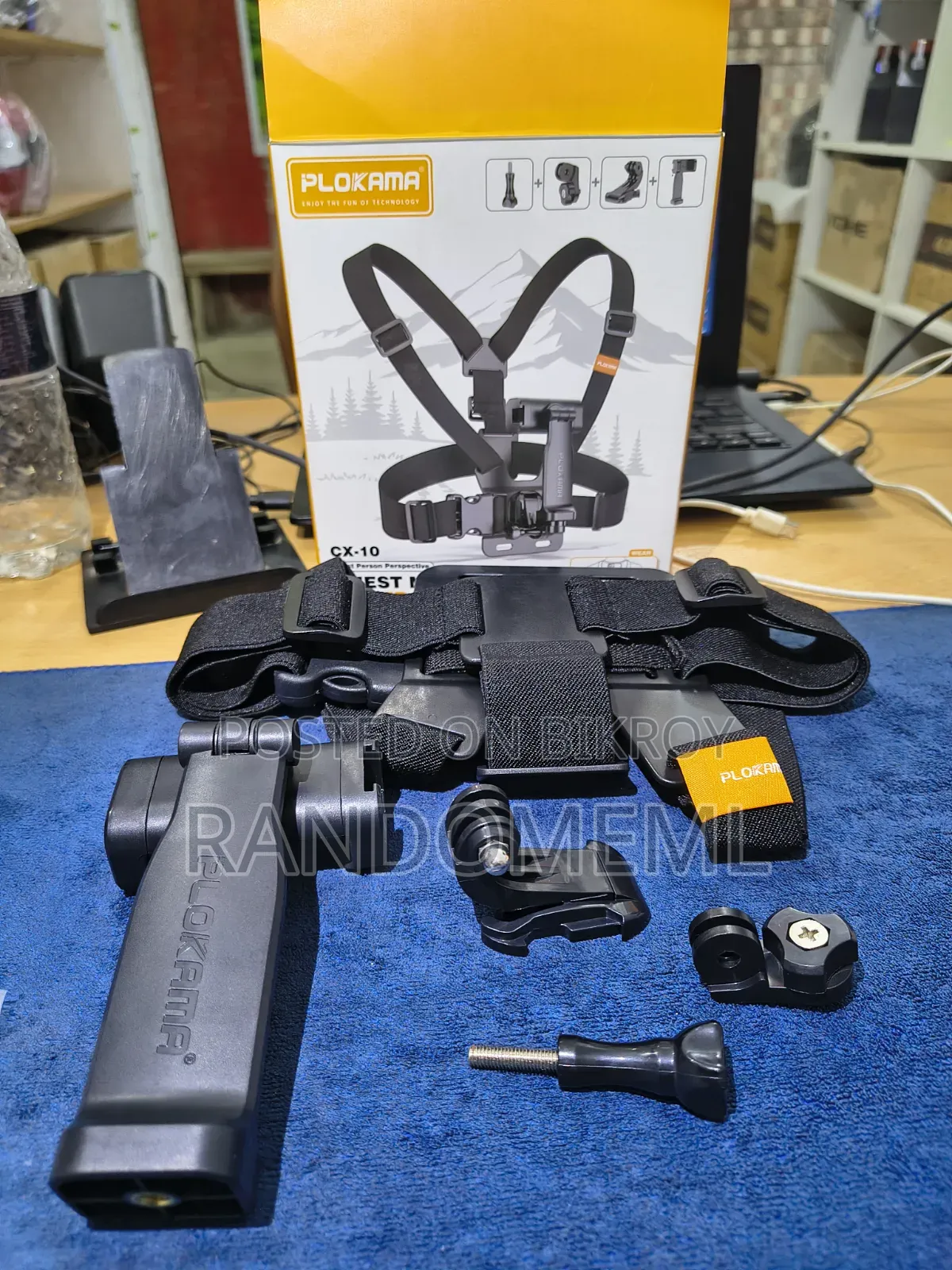 Wireless Microphone and Plokama Chest Mount Sell