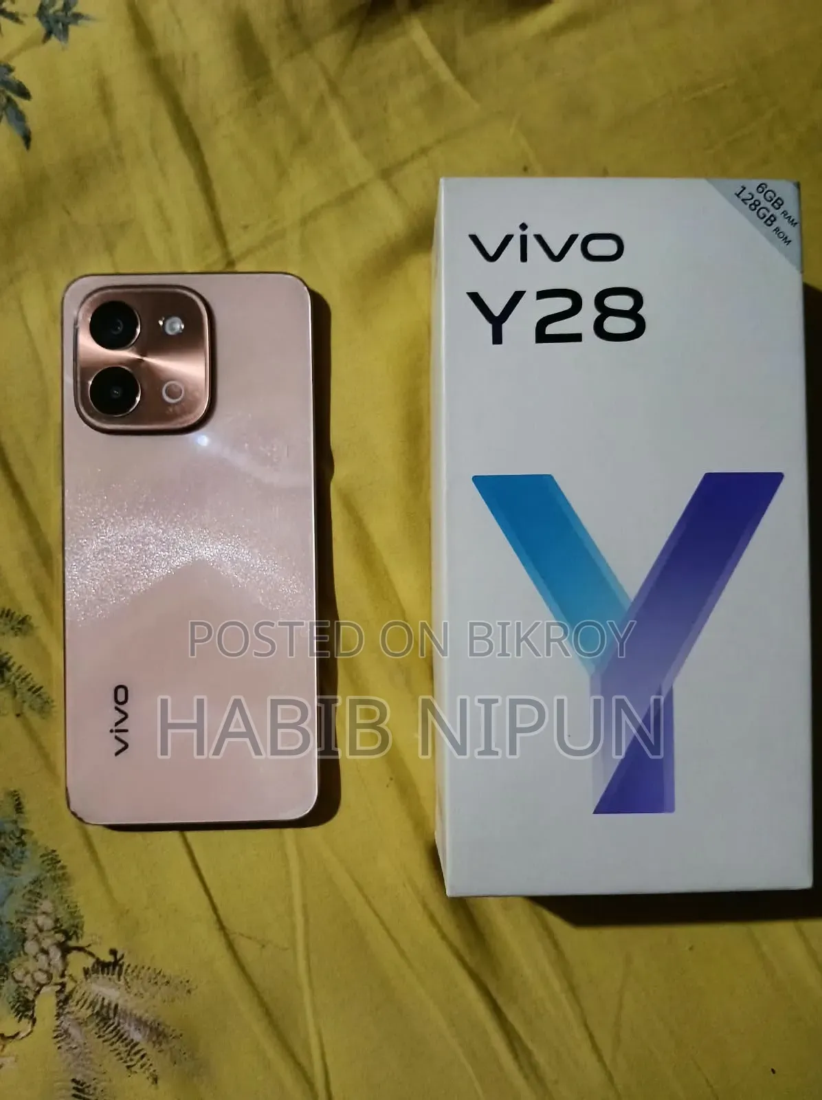 Vivo Y28 128 GB Orange