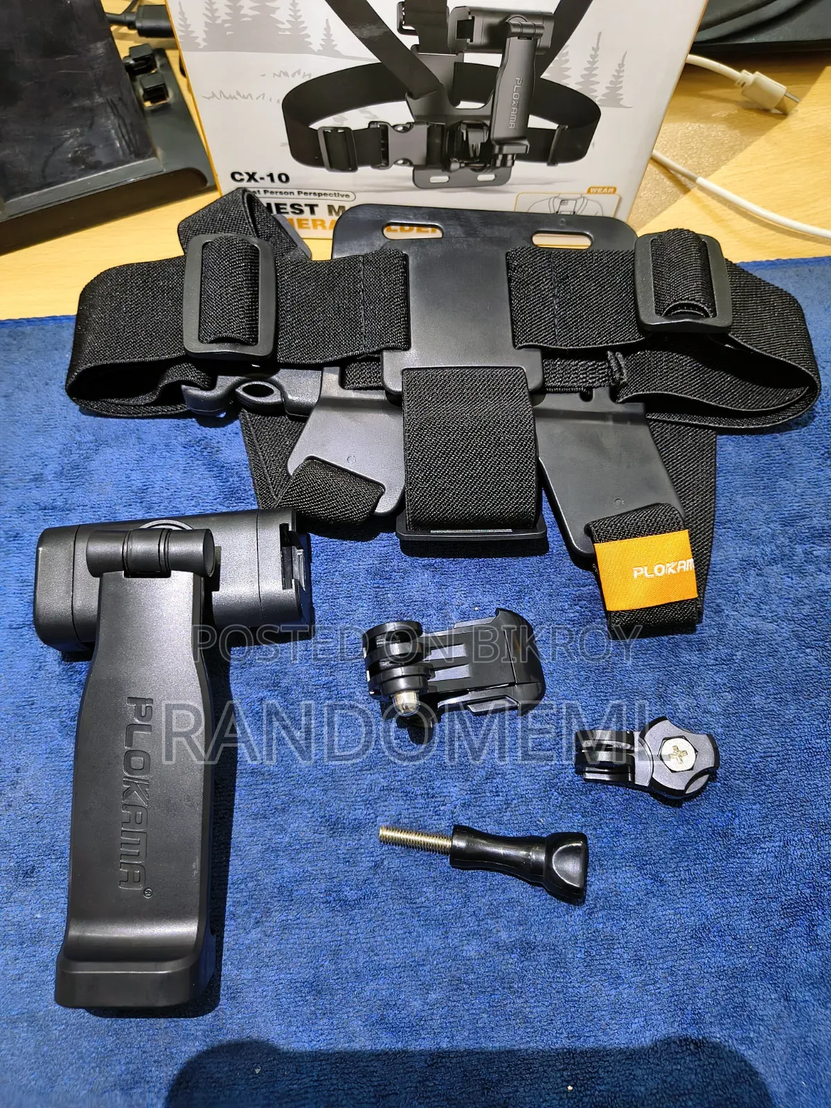 Wireless Microphone and Plokama Chest Mount Sell