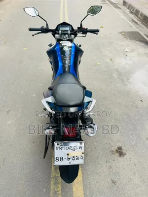 ইয়ামাহা এফজেএস ভি২ ২০১৯ নীল
