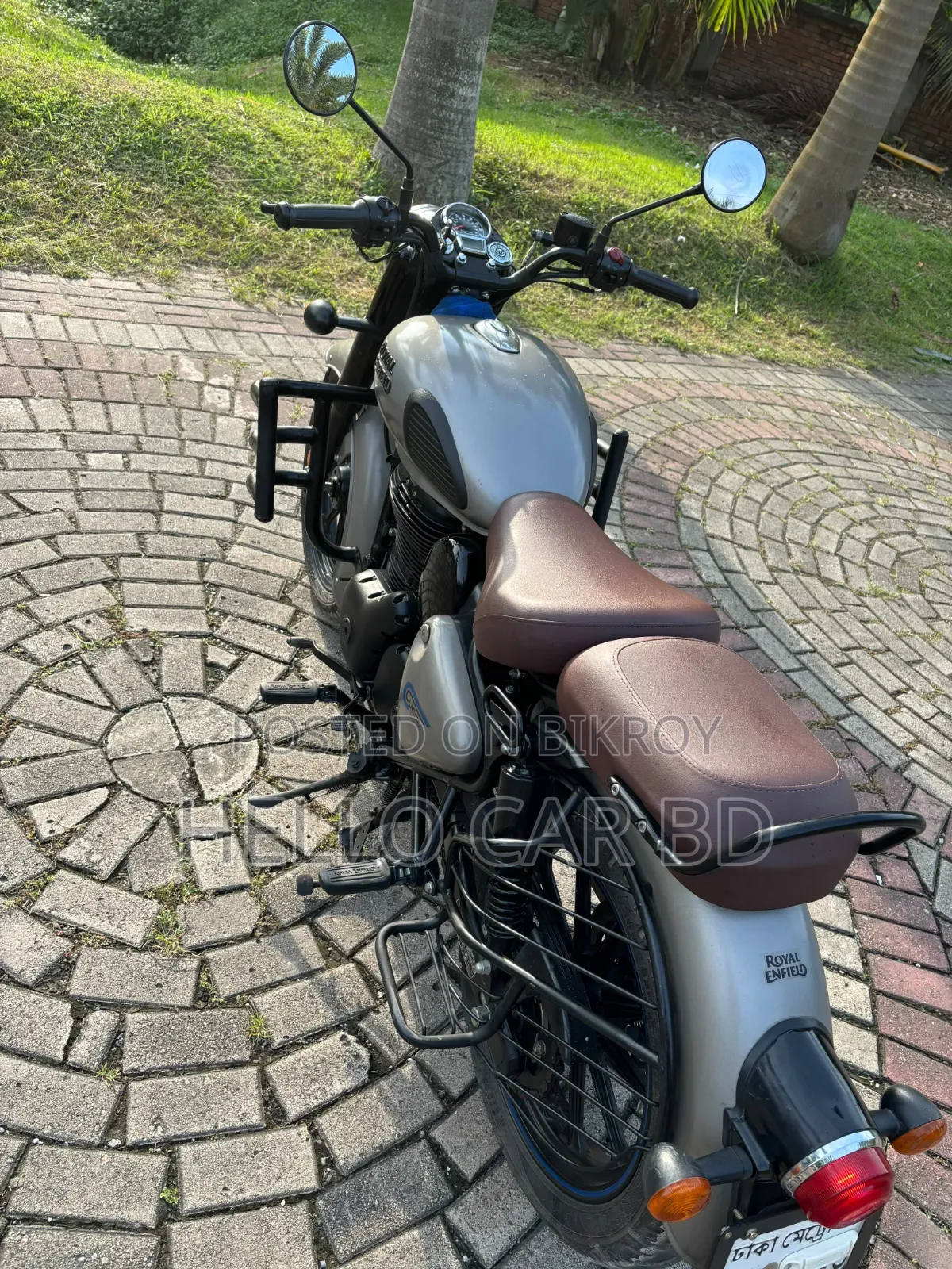 Royal Enfield Classic 350 2025 Gray