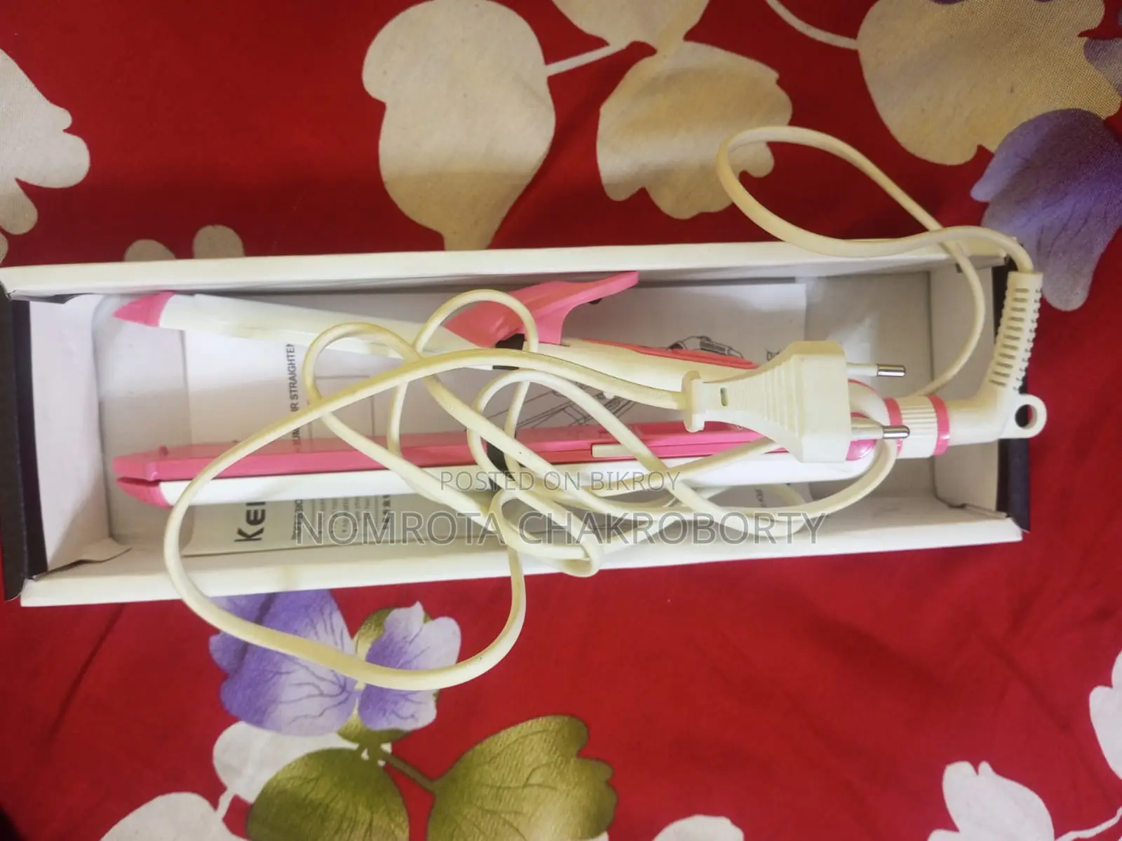 কেমি কেএম-১২১৩ (৩ ইন ১ মাল্টিফাংশনাল প্রফেশনাল হেয়ার আয়রন/স্টাইলার)