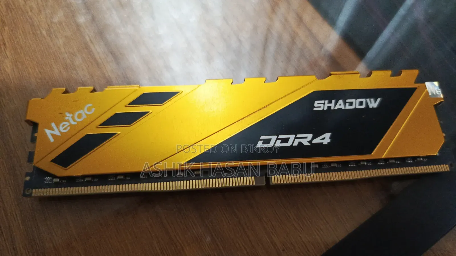 Netac Shadow DDR4 3200 8GB C16 Yellow