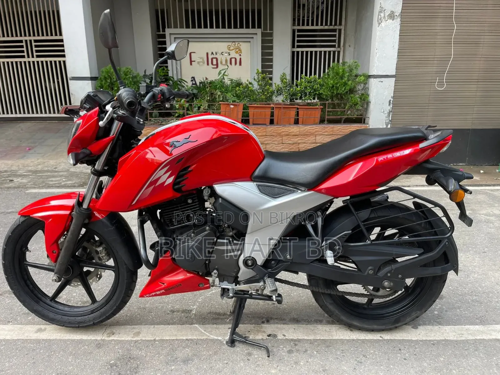 TVS Apache RTR 160 4V 2020 Red