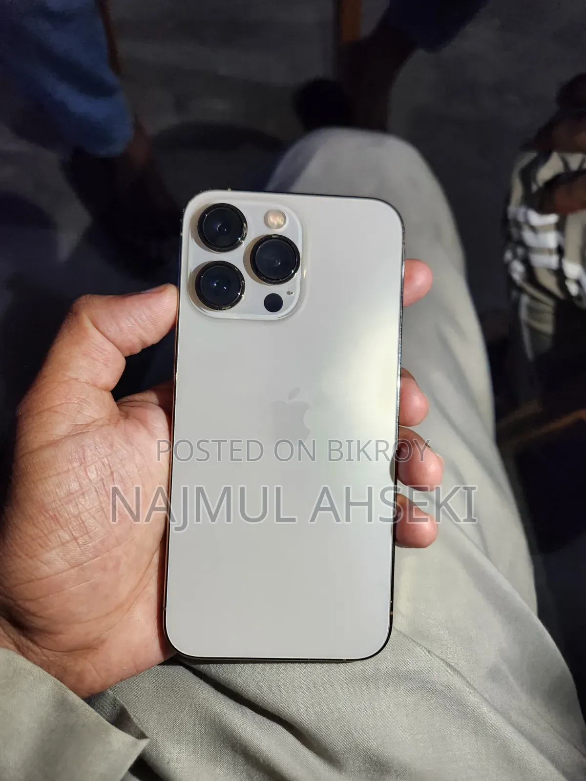 অ্যাপল আইফোন ১৩ প্রো ২৫৬ জিবি গোল্ড