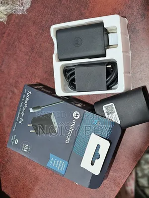 মোটর চলা এজ ৪০ নিও ২৫৬ জিবি ব্লু