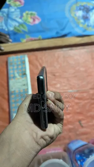 গুগল পিক্সেল ৭এ ১২৮ জিবি ব্ল্যাক