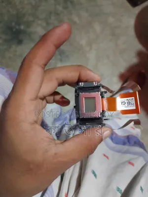 মাল্টিমিডিয়া প্রজেক্টরের LCD প্রিজম বা অপটিক্যাল ব্লক
