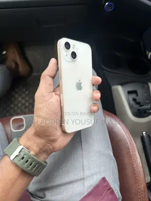 অ্যাপল আইফোন ১৩ ১২৮ জিবি হোয়াইট