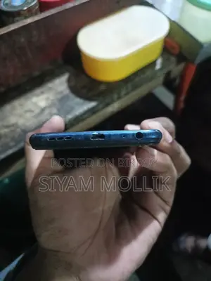 Vivo Y12s ৩২ জিবি নীল